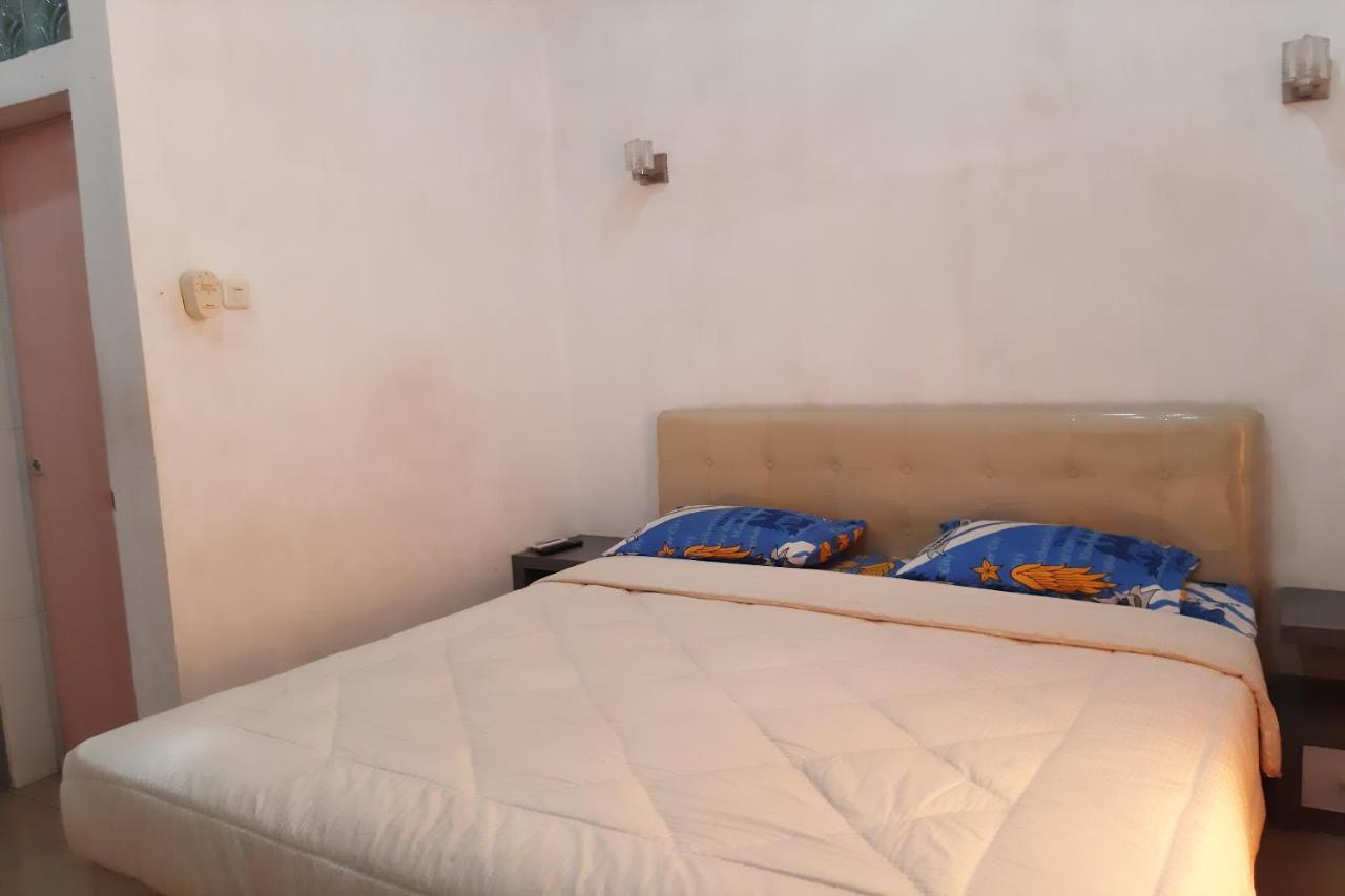 Hotel Oyo 3477 Herman 2*