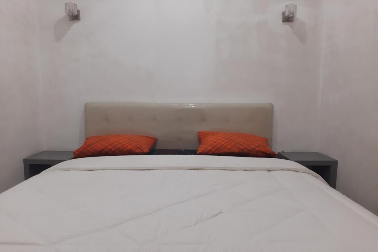 Oyo 3477 Herman Hotel Medan