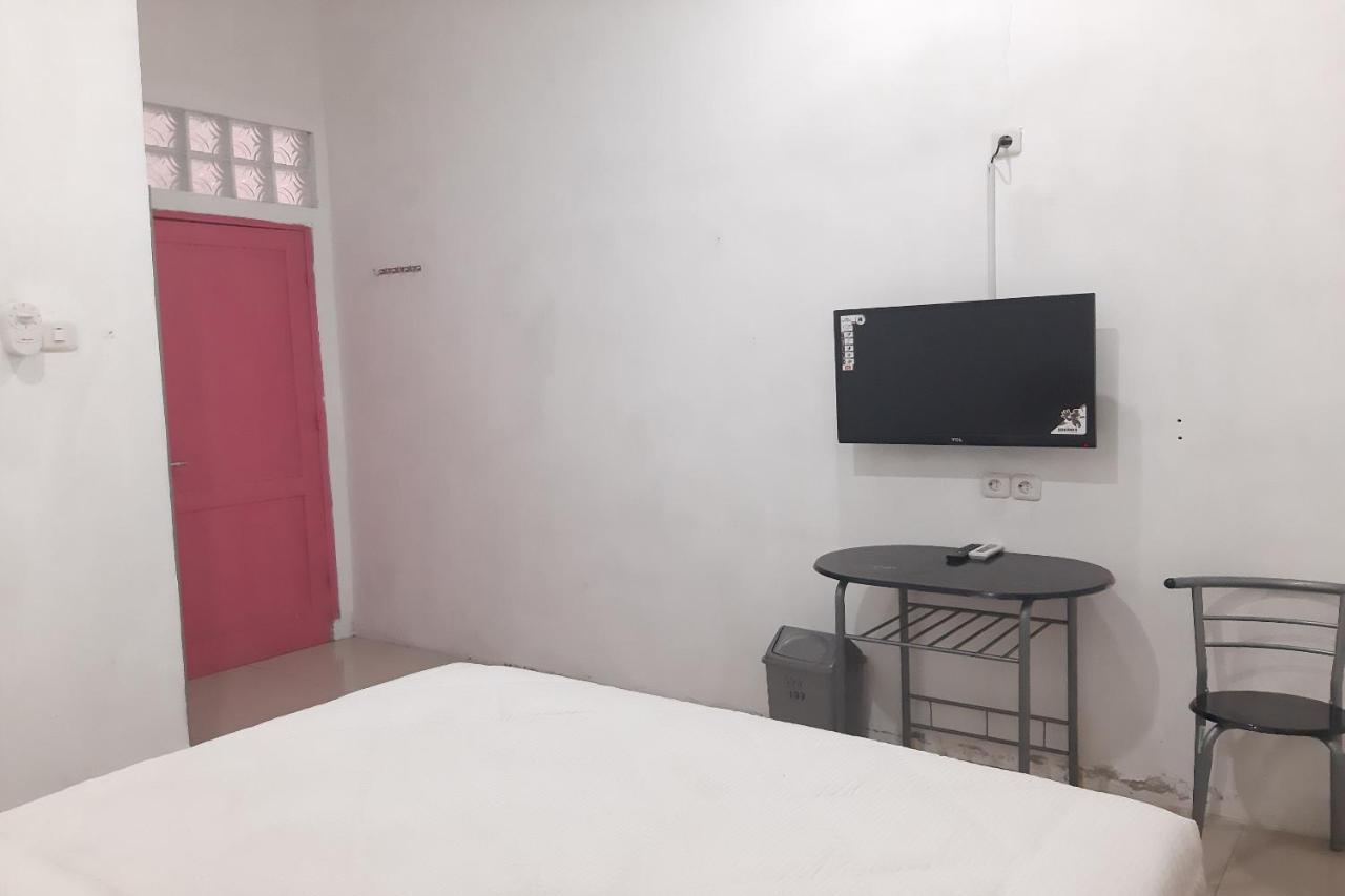 Oyo 3477 Herman 2* Medan